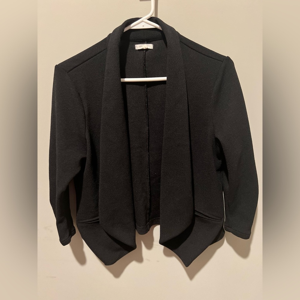 Stretchy Maurice’s Blazer with half sleeves